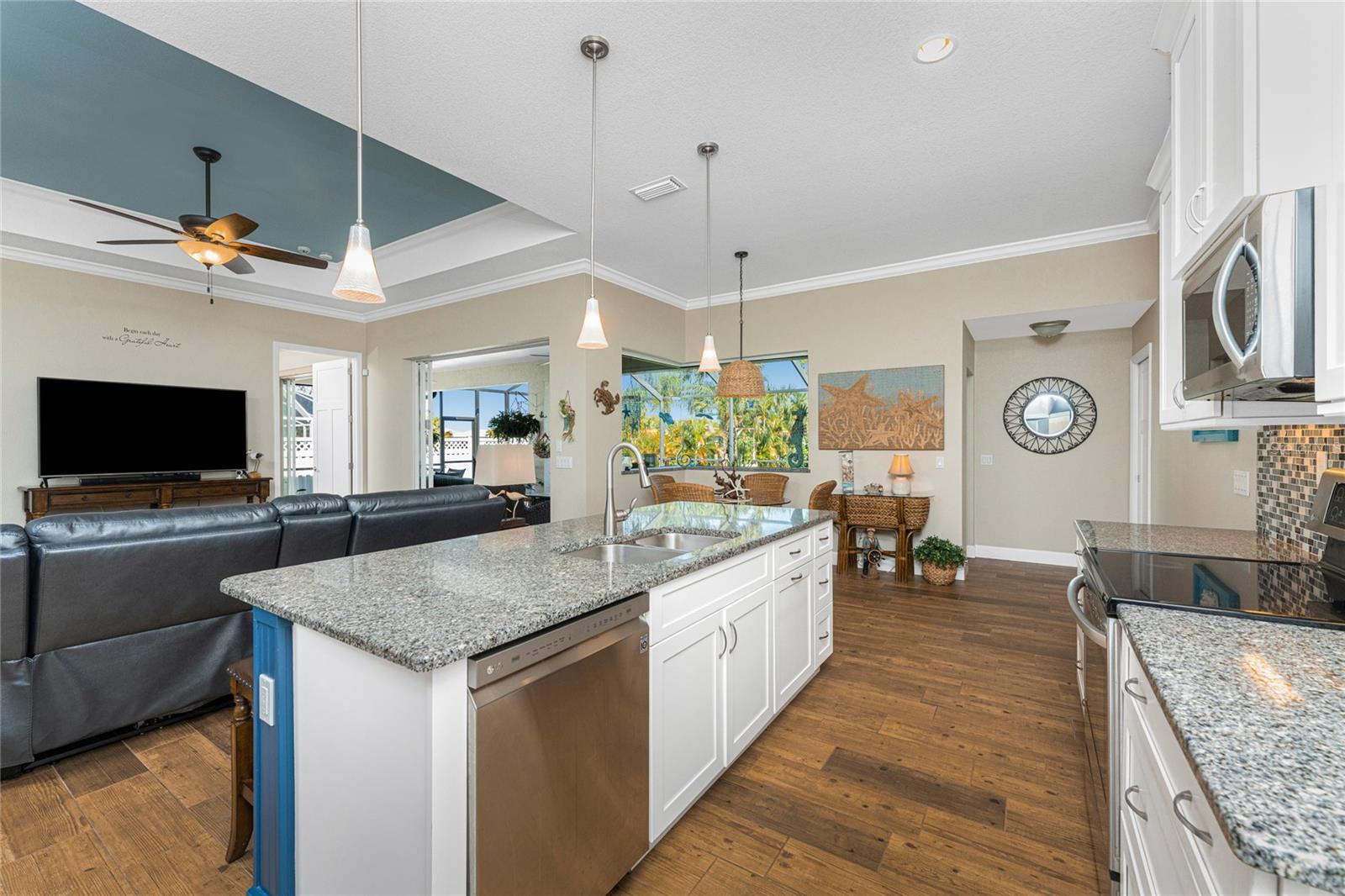 Image 18 of 66 For 601 Boundary Boulevard