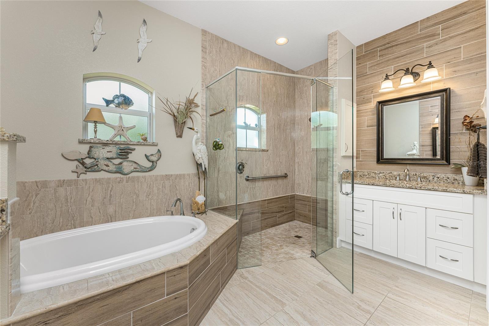 Image 29 of 66 For 601 Boundary Boulevard