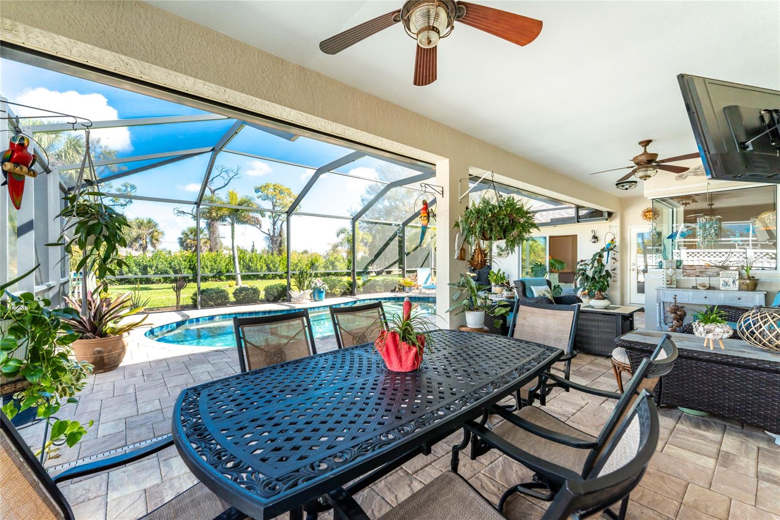 Image 47 of 66 For 601 Boundary Boulevard