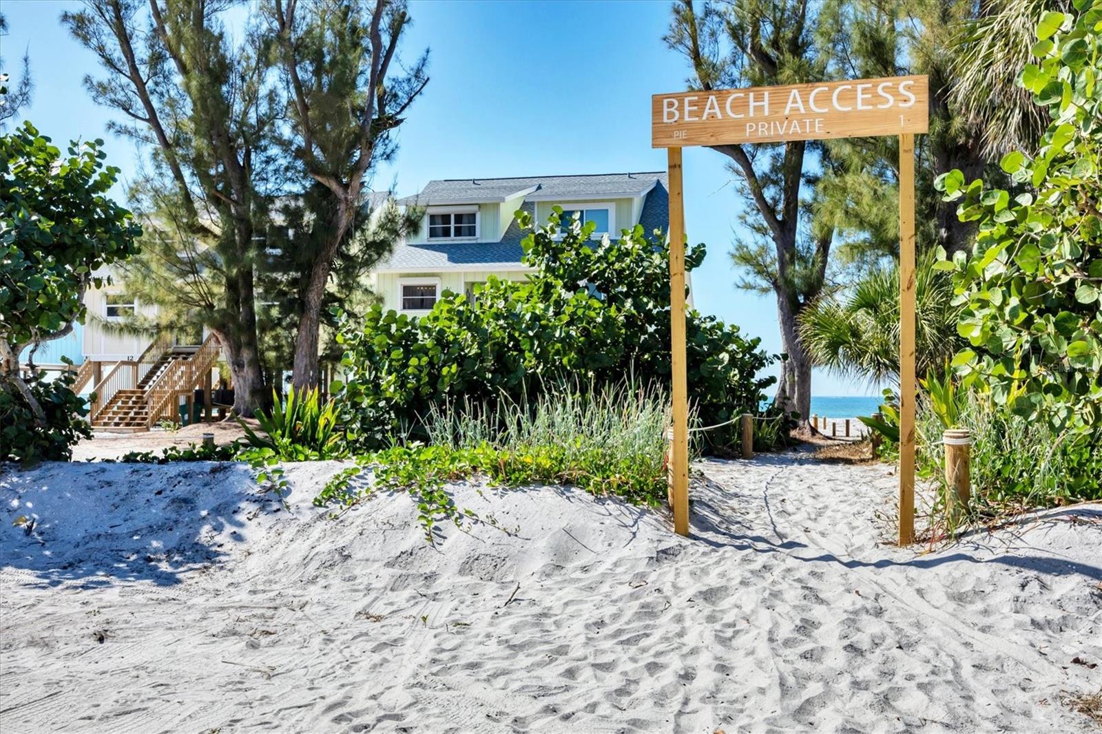 Image 6 of 45 For 301 Gulf Boulevard 10