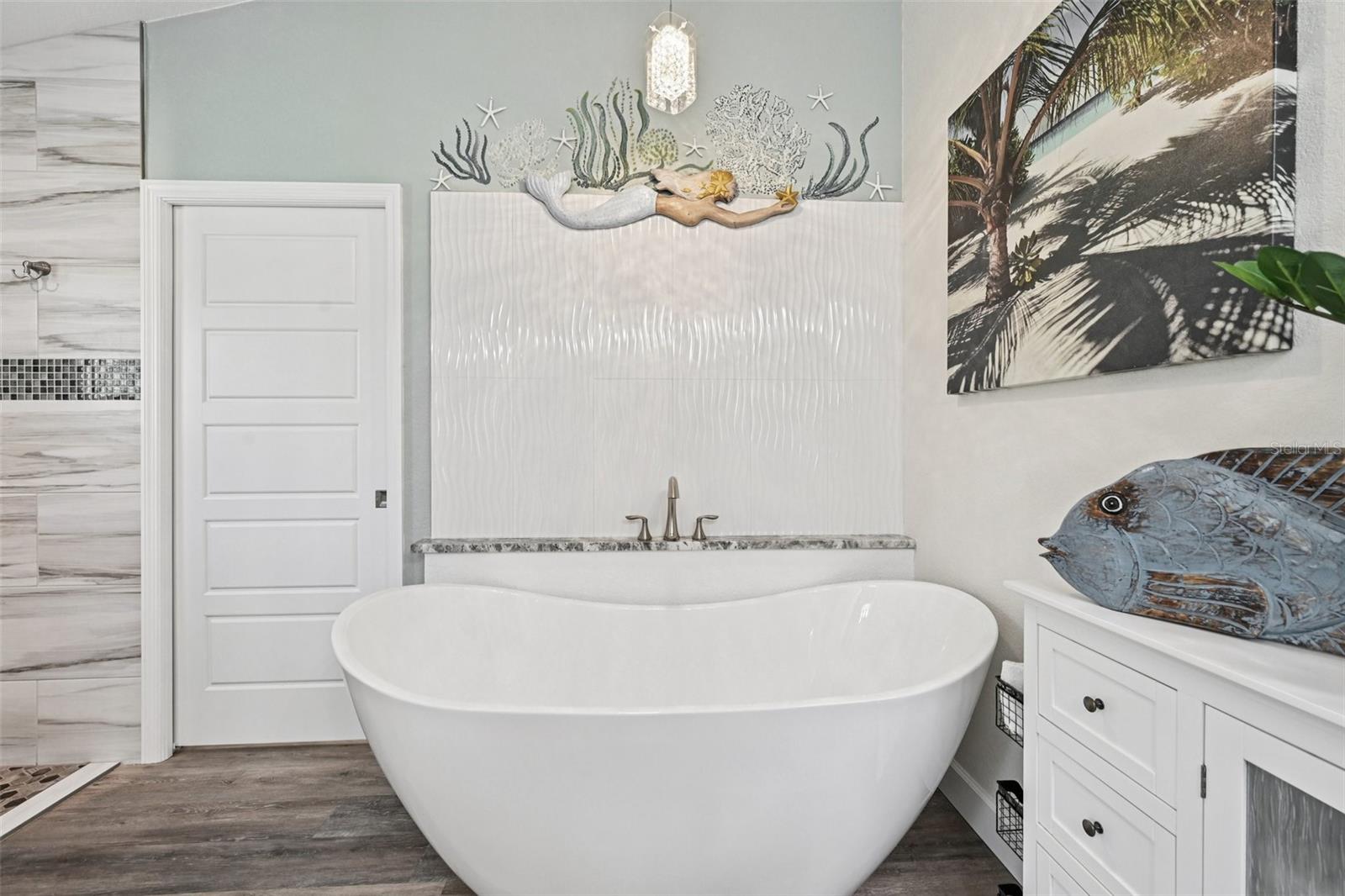 Image 21 of 52 For 34 Medalist Way