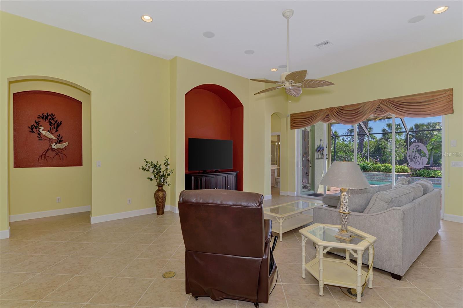 Image 13 of 100 For 2635 Myakka Marsh Lane