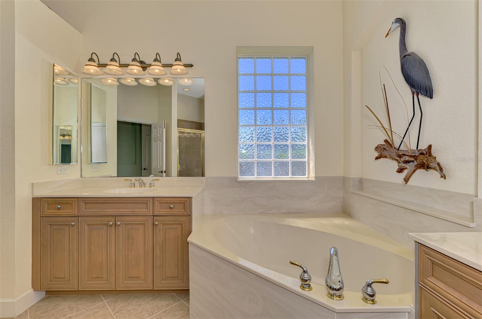 Image 37 of 100 For 2635 Myakka Marsh Lane