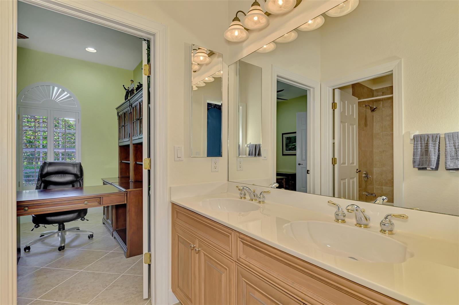 Image 43 of 100 For 2635 Myakka Marsh Lane