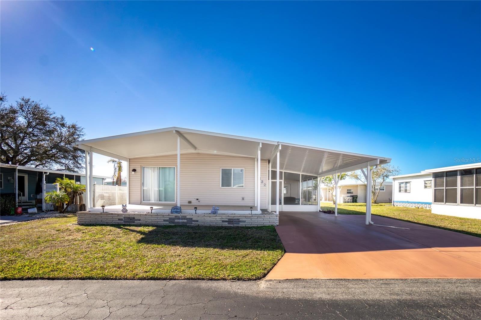 Details for 532 Walnut Circle, VENICE, FL 34285