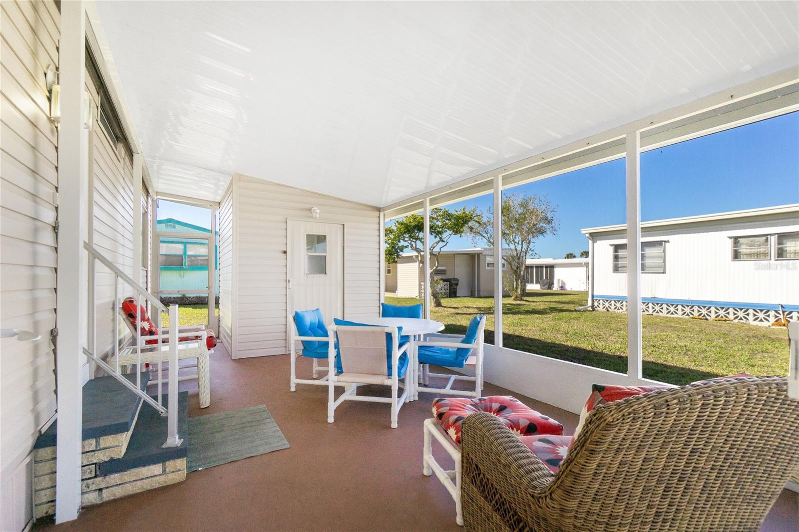 Image 23 of 36 For 532 Walnut Circle