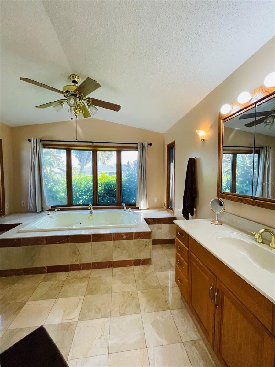 Image 12 of 20 For 18310 Burkholder Circle