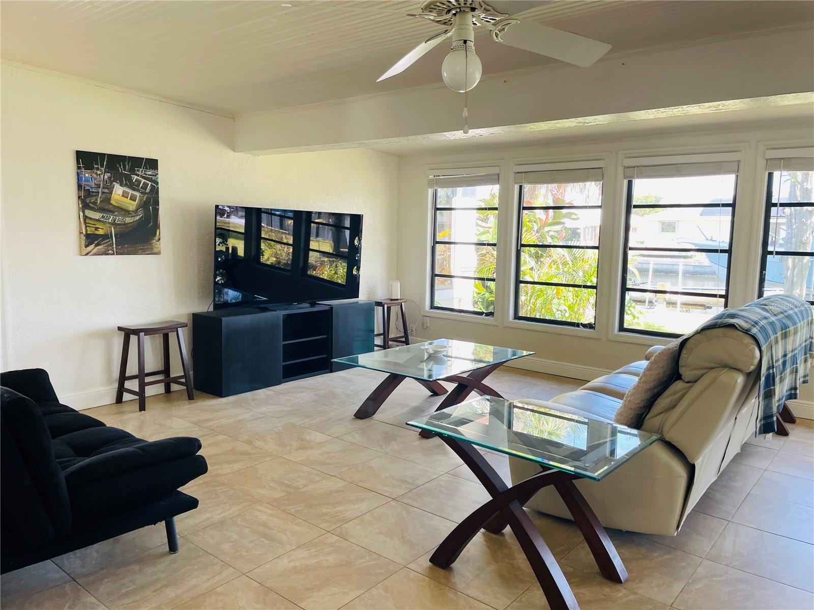 Image 6 of 20 For 18310 Burkholder Circle