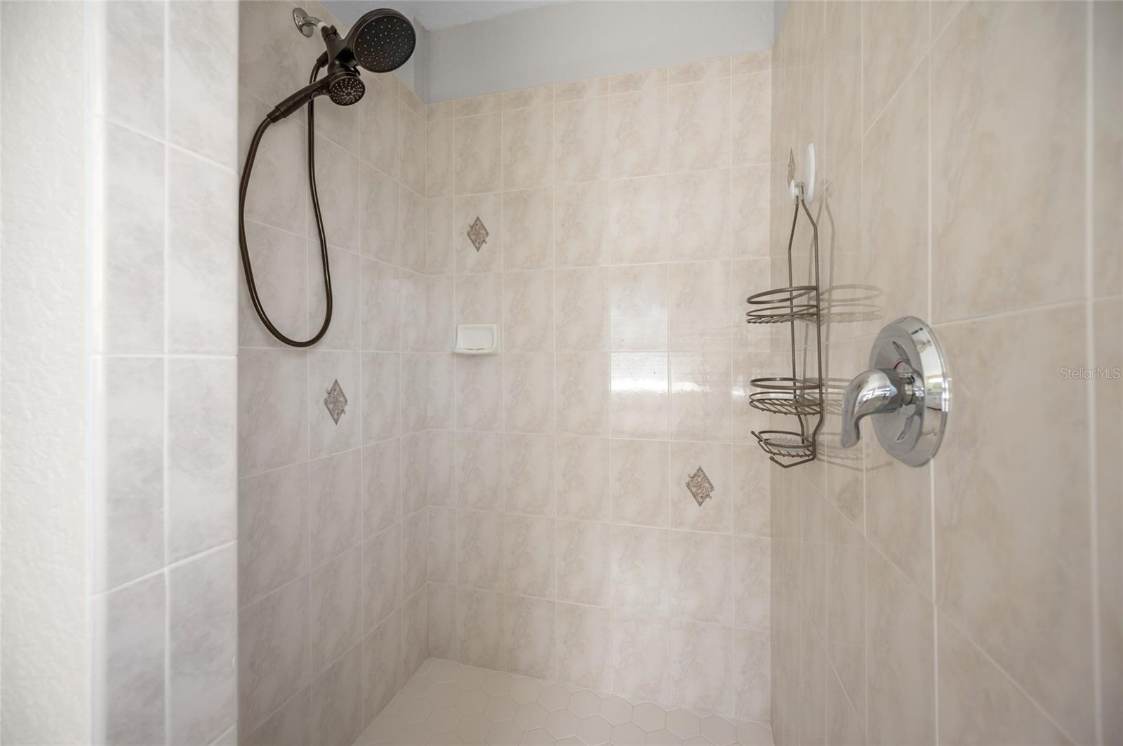 Image 26 of 59 For 27 Mariner Lane