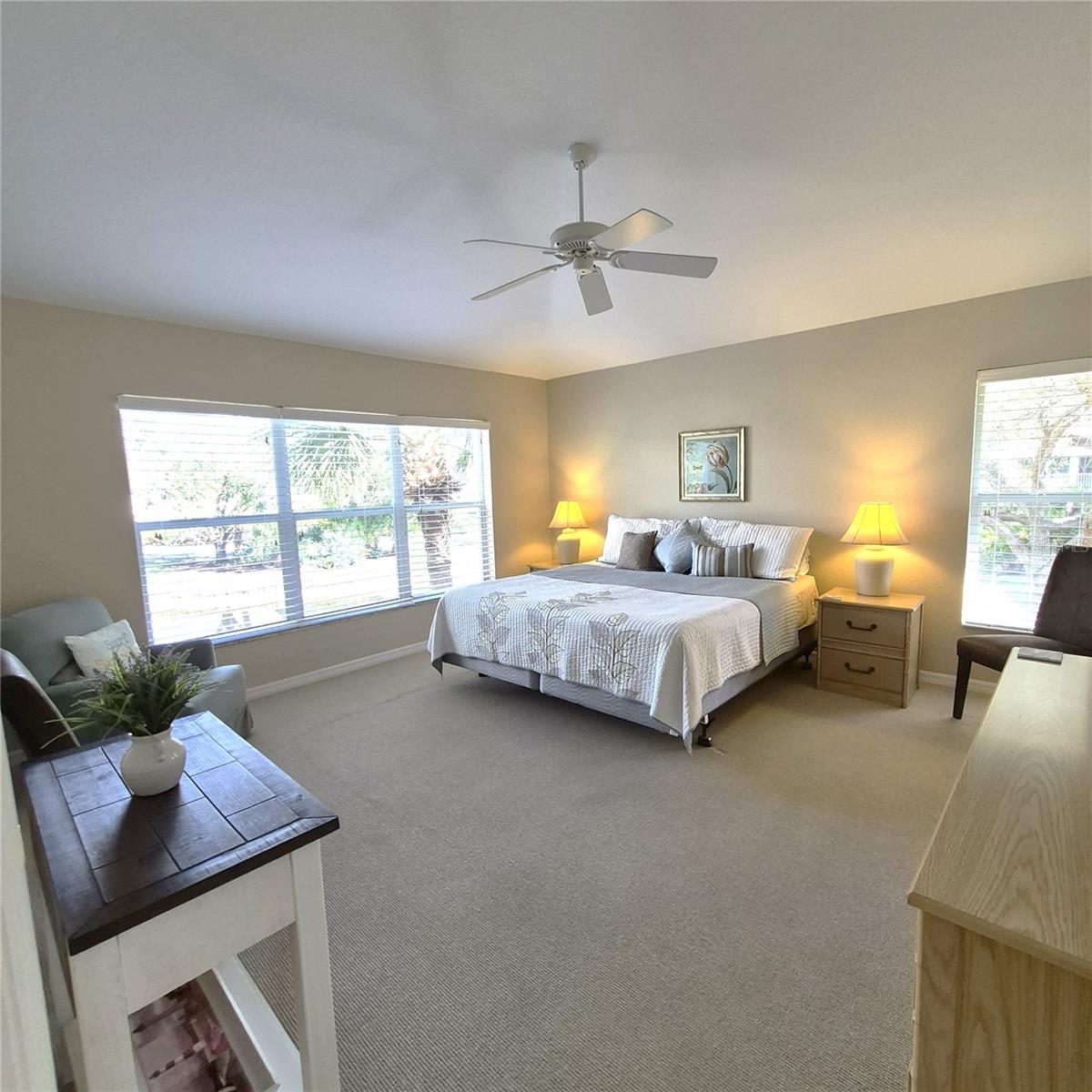 Image 23 of 87 For 14016 Willow Glen Court 212