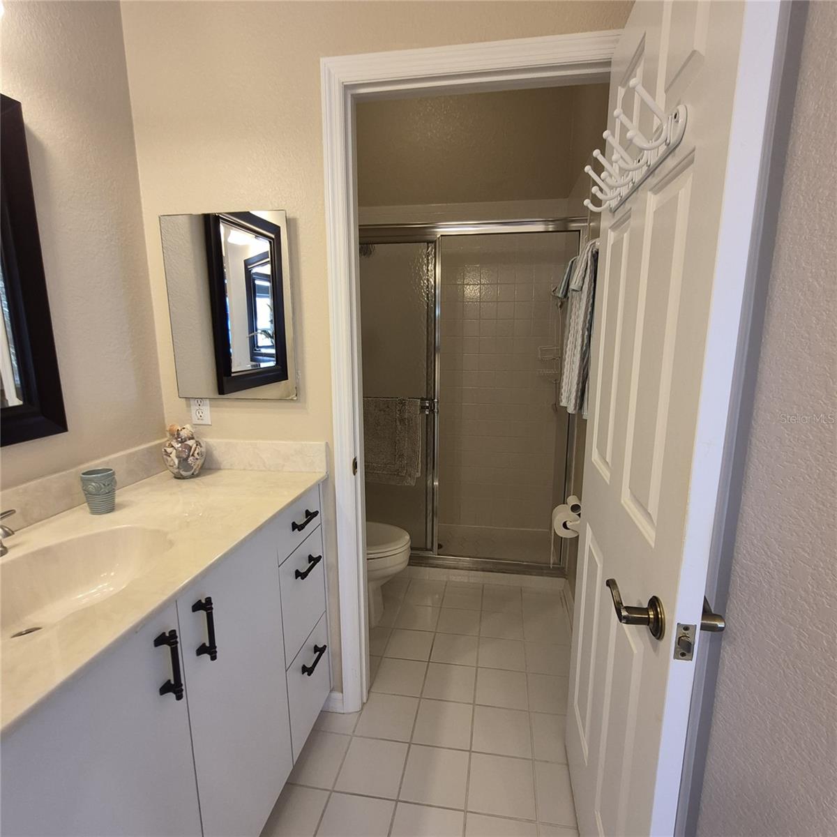 Image 34 of 87 For 14016 Willow Glen Court 212