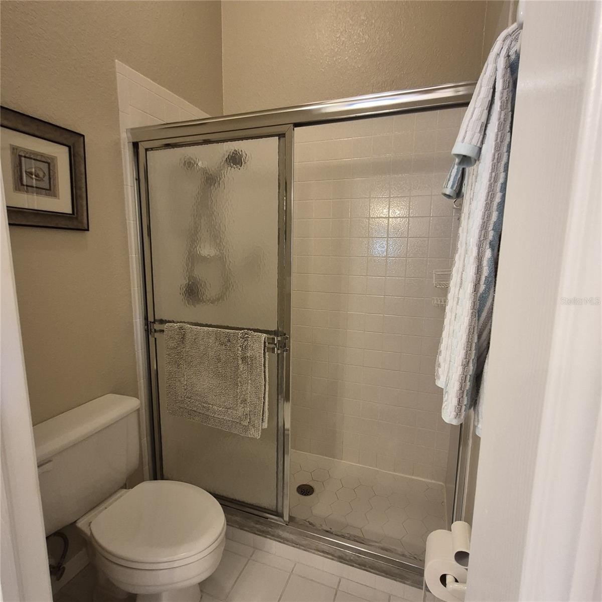 Image 35 of 87 For 14016 Willow Glen Court 212