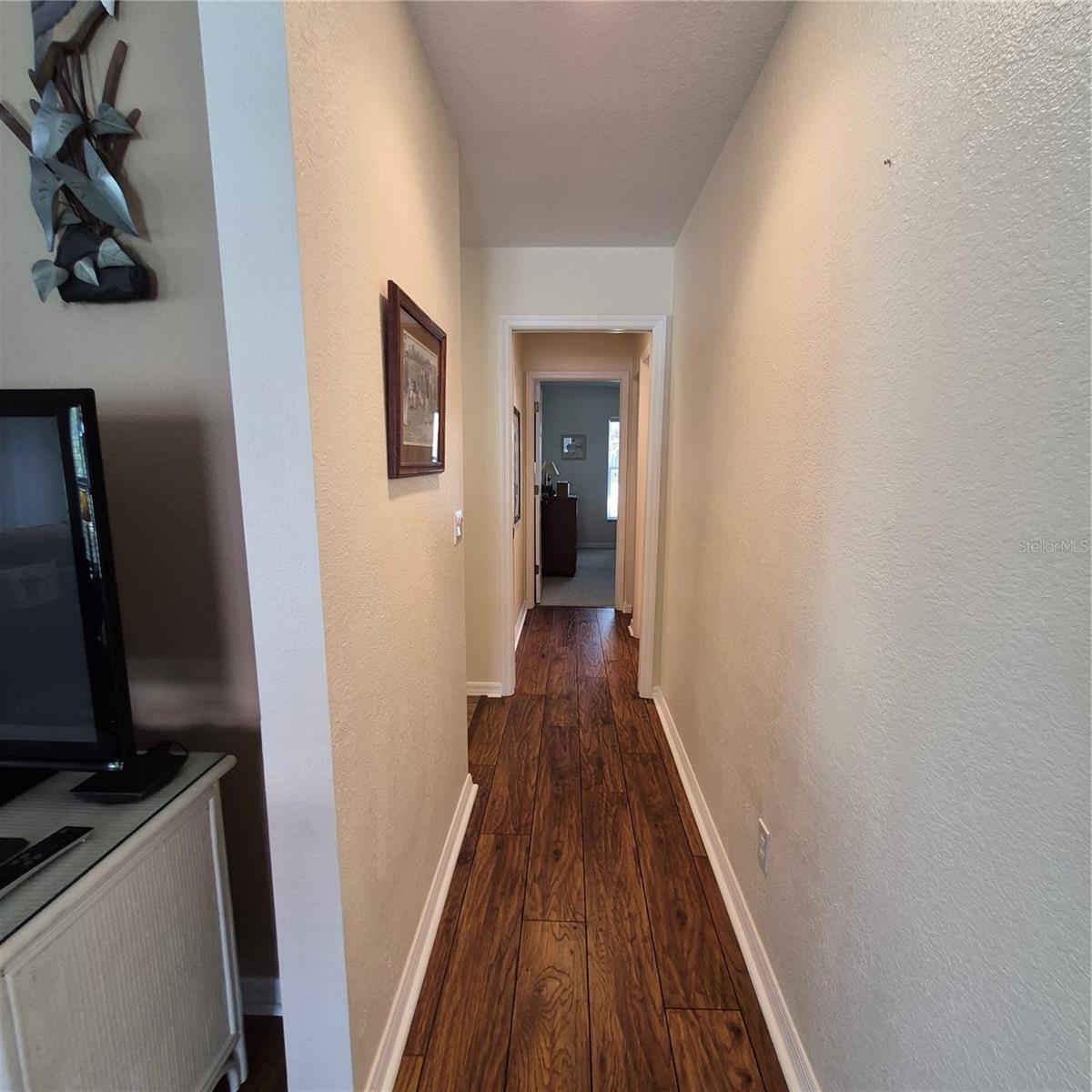 Image 42 of 87 For 14016 Willow Glen Court 212