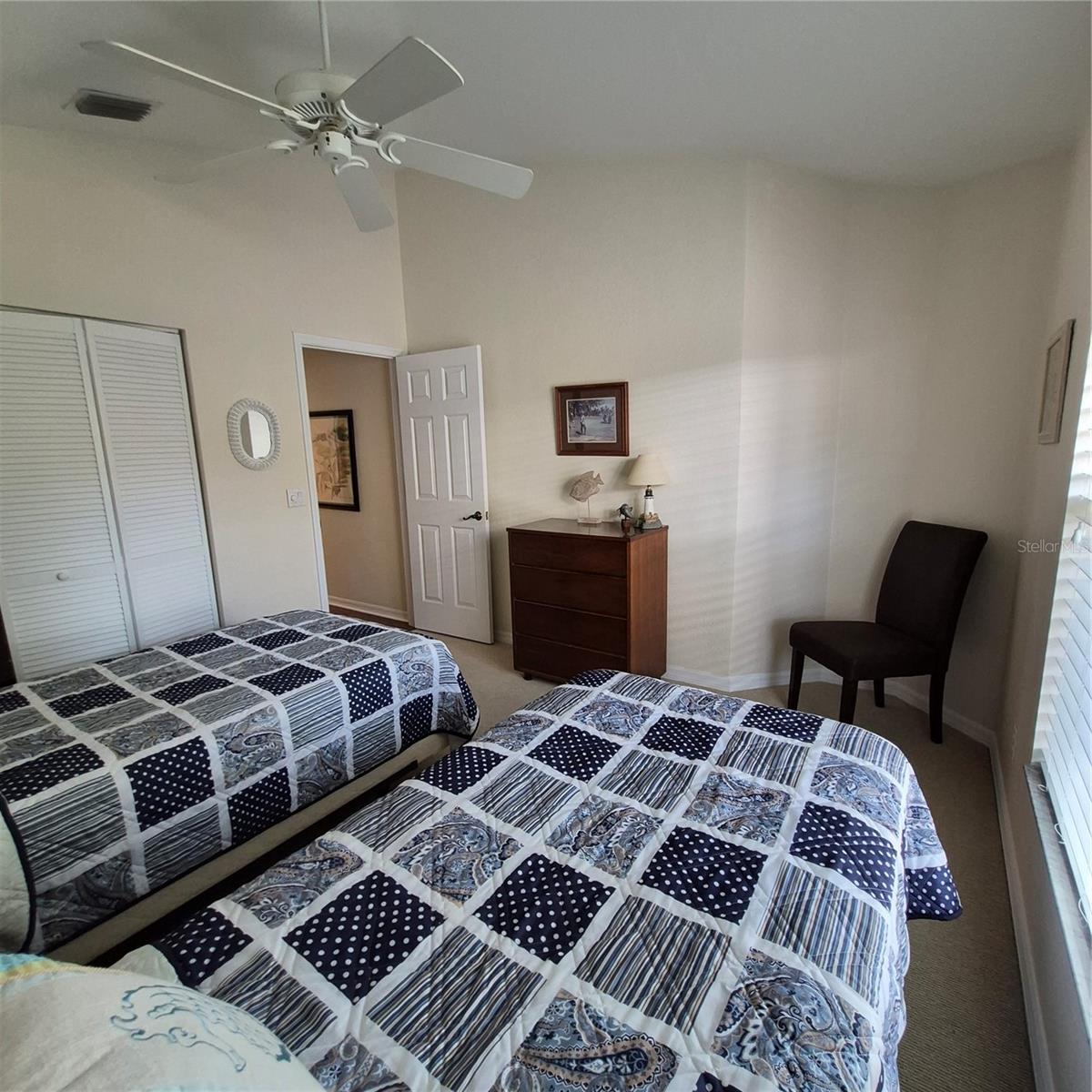 Image 52 of 87 For 14016 Willow Glen Court 212