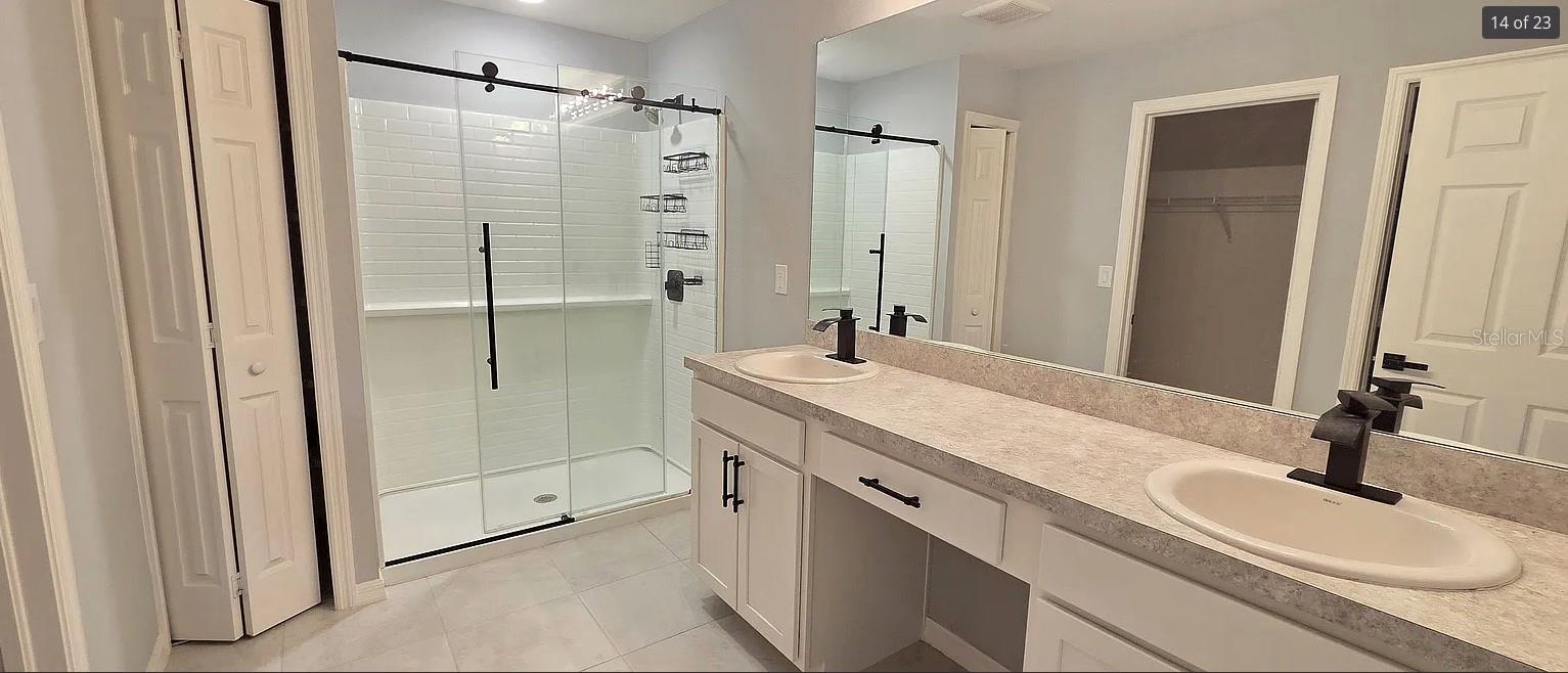 Image 11 of 18 For 1532 35th  