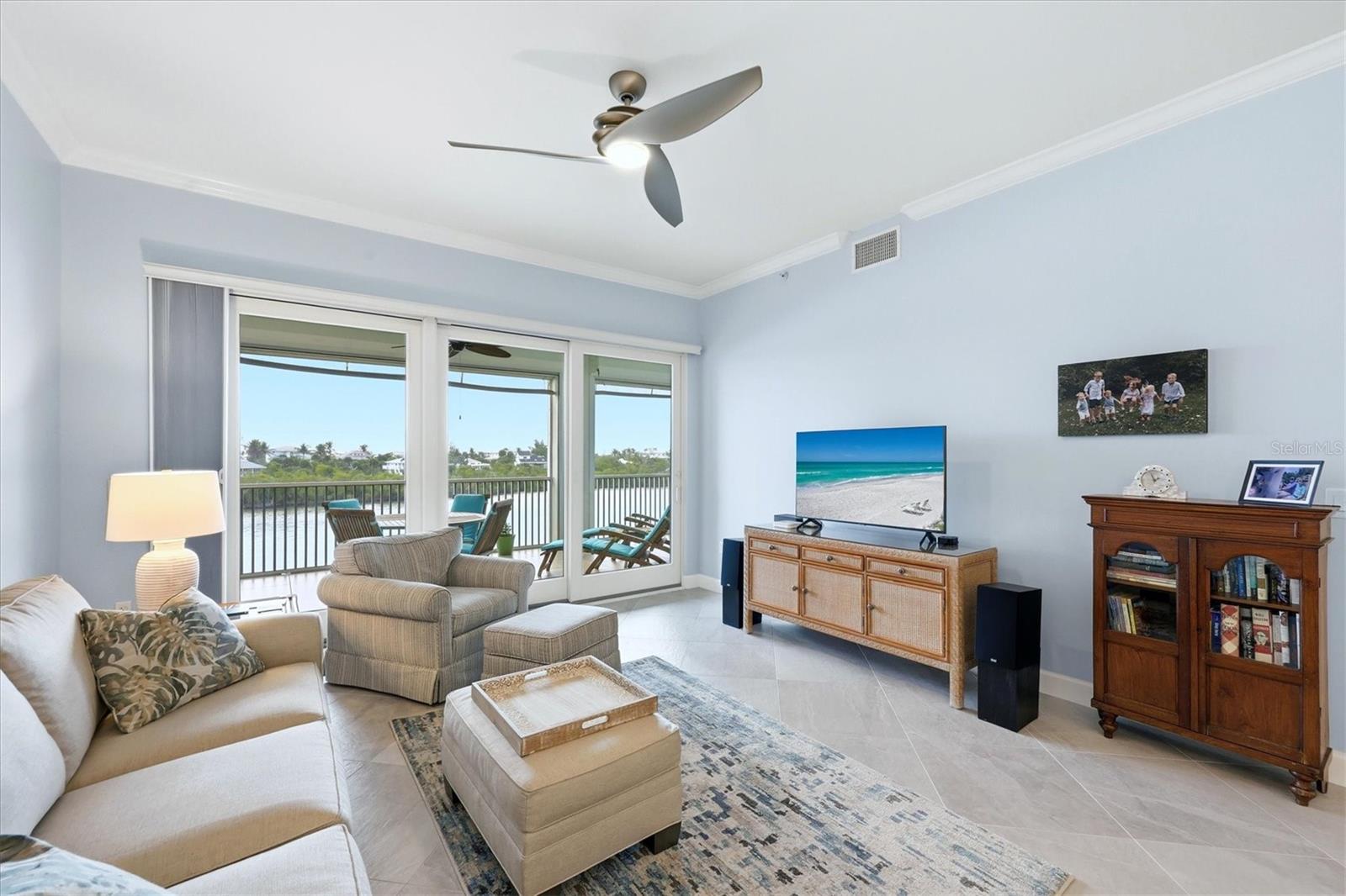 Image 10 of 69 For 11160 Hacienda Del Mar Boulevard D-303