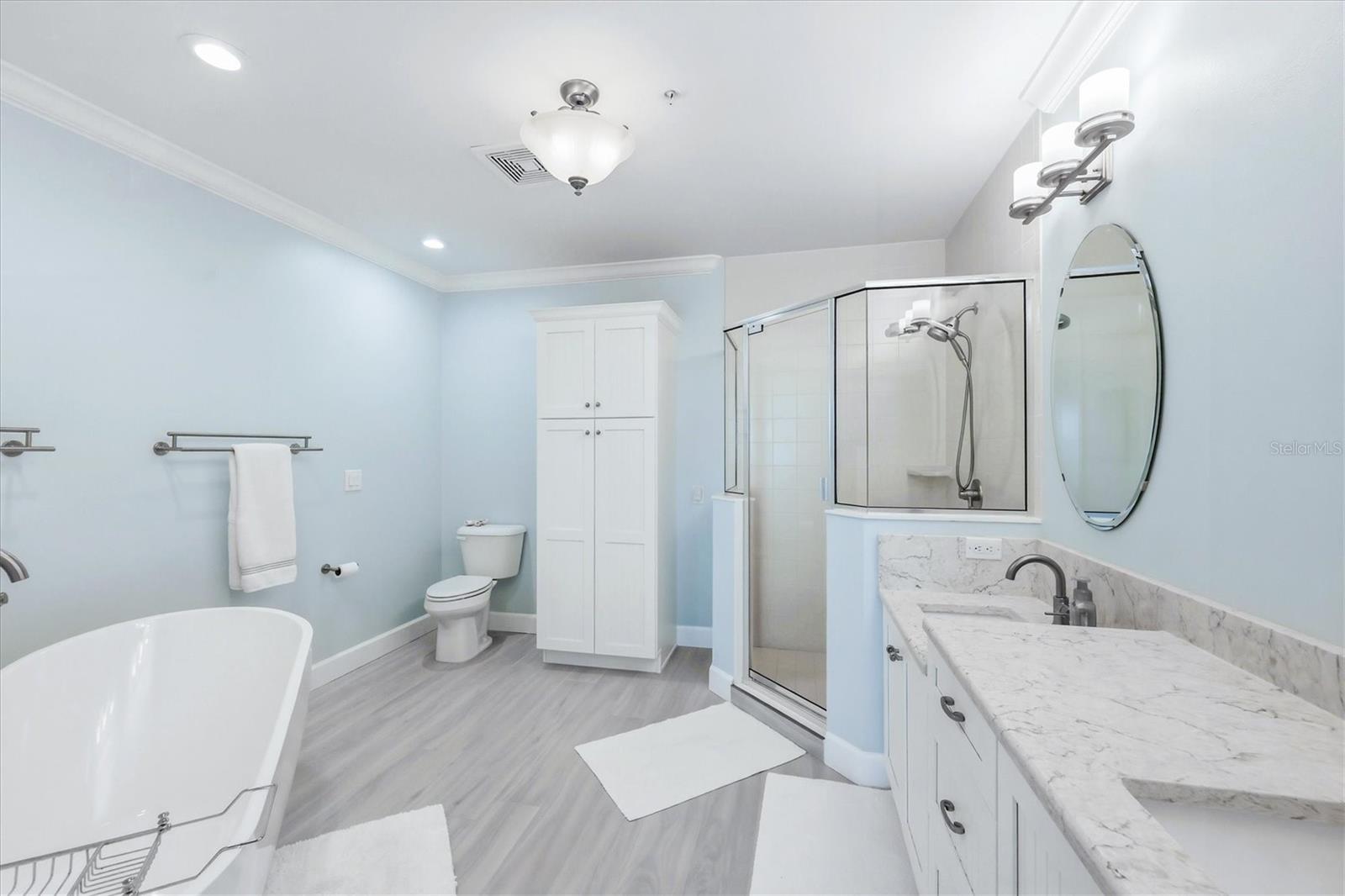 Image 25 of 69 For 11160 Hacienda Del Mar Boulevard D-303