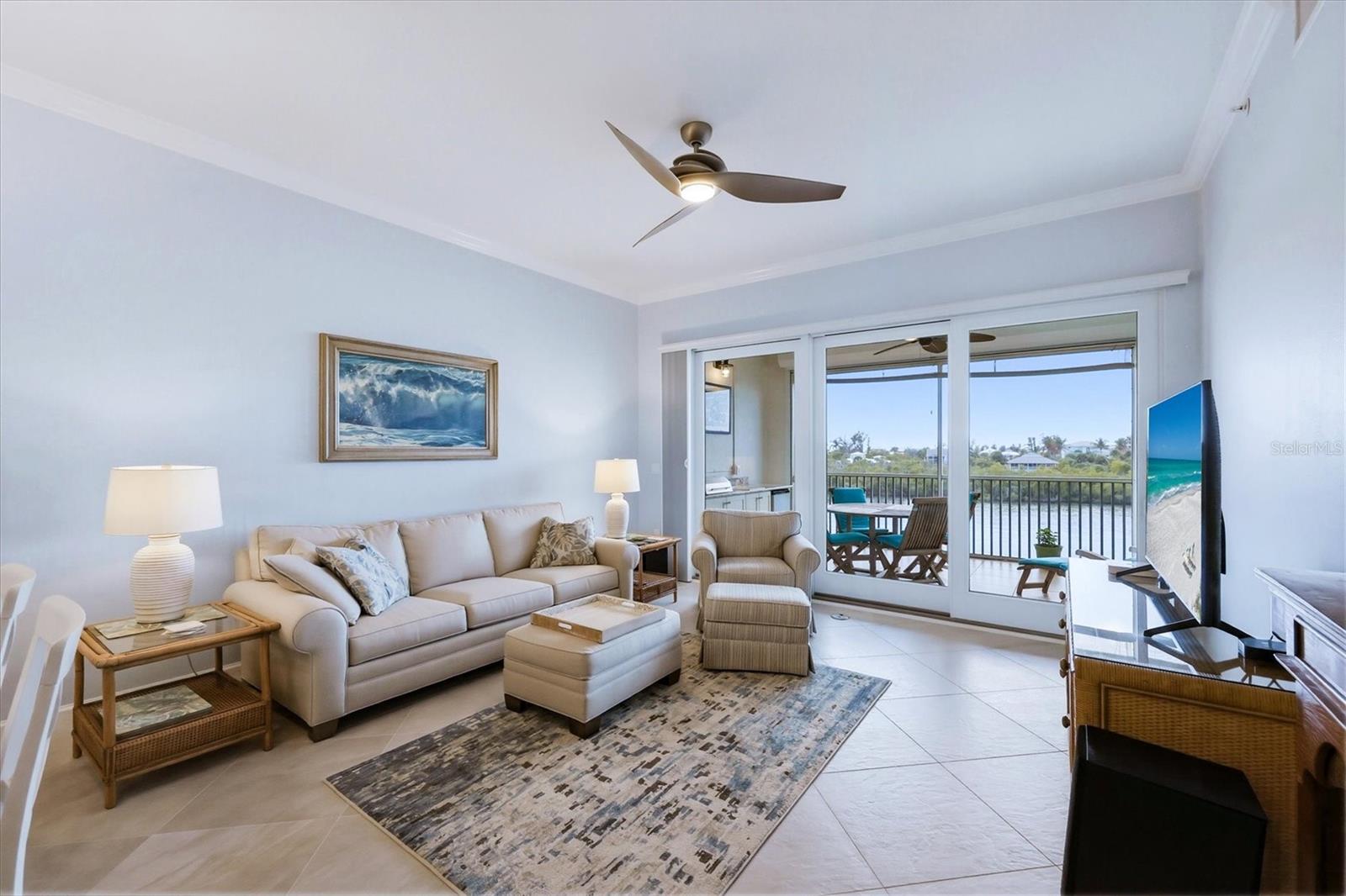 Image 8 of 69 For 11160 Hacienda Del Mar Boulevard D-303