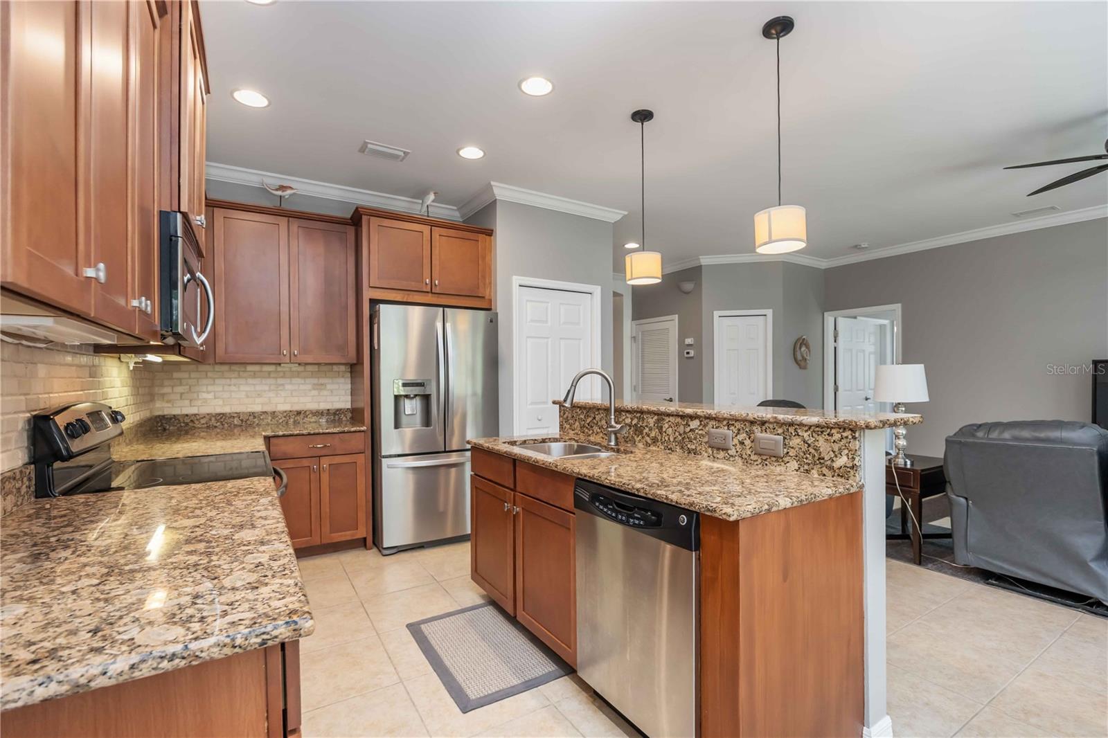 Image 18 of 67 For 9707 Nostalgia Place