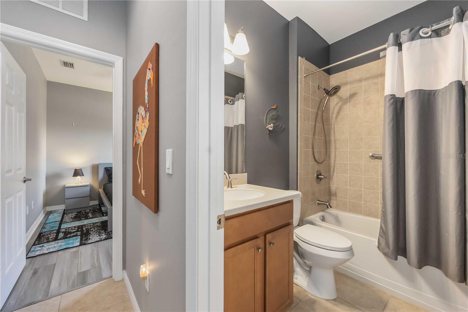 Image 29 of 67 For 9707 Nostalgia Place