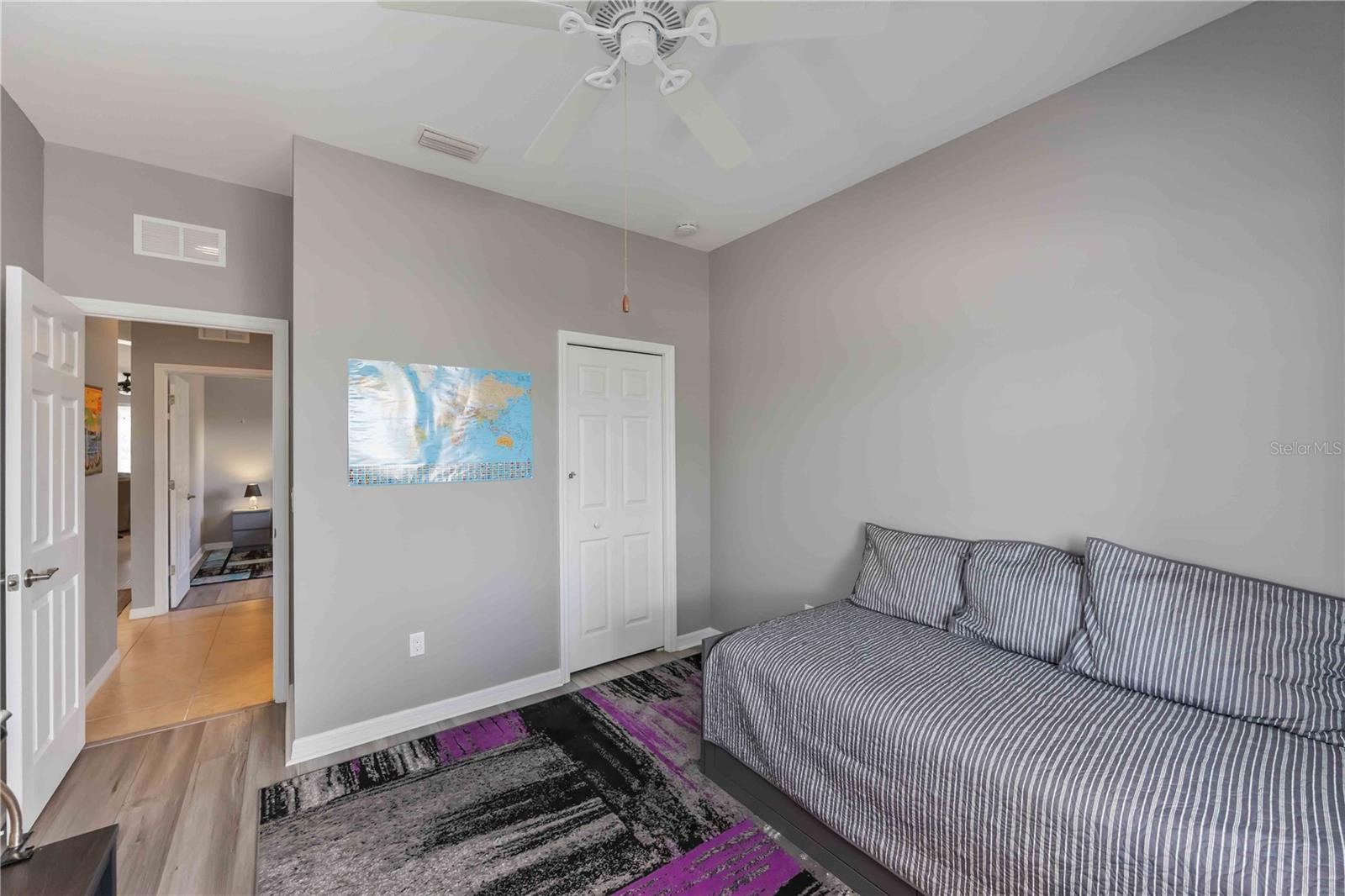 Image 33 of 67 For 9707 Nostalgia Place