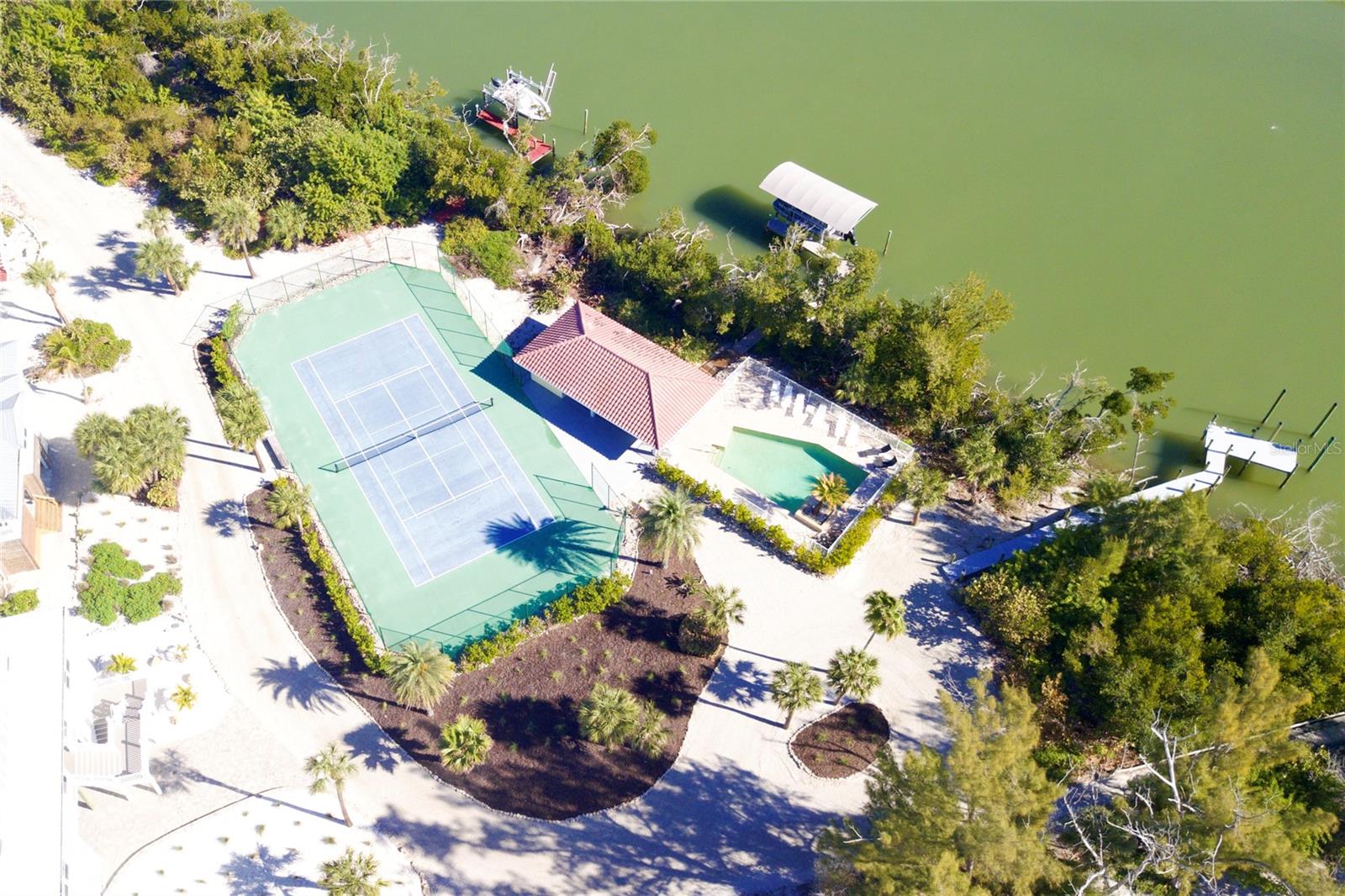 Image 8 of 12 For 430 Gulf Boulevard