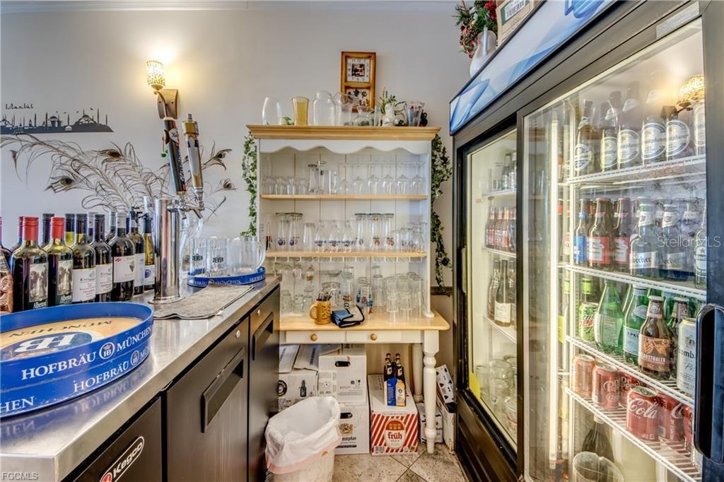 Image 13 of 31 For 2414 Tamiami Trail C