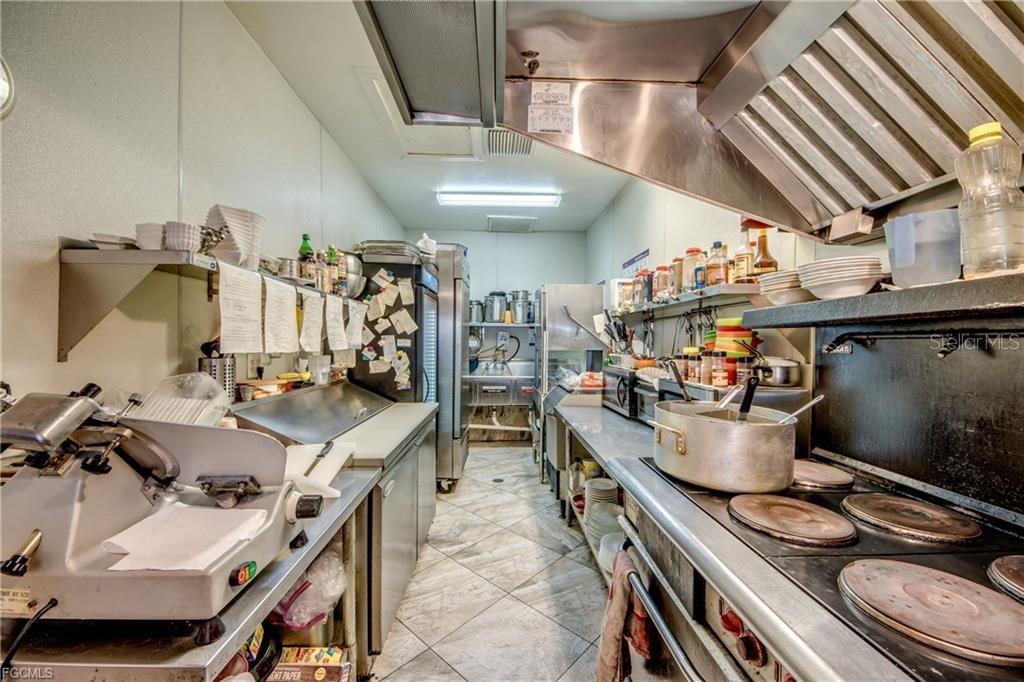 Image 15 of 31 For 2414 Tamiami Trail C