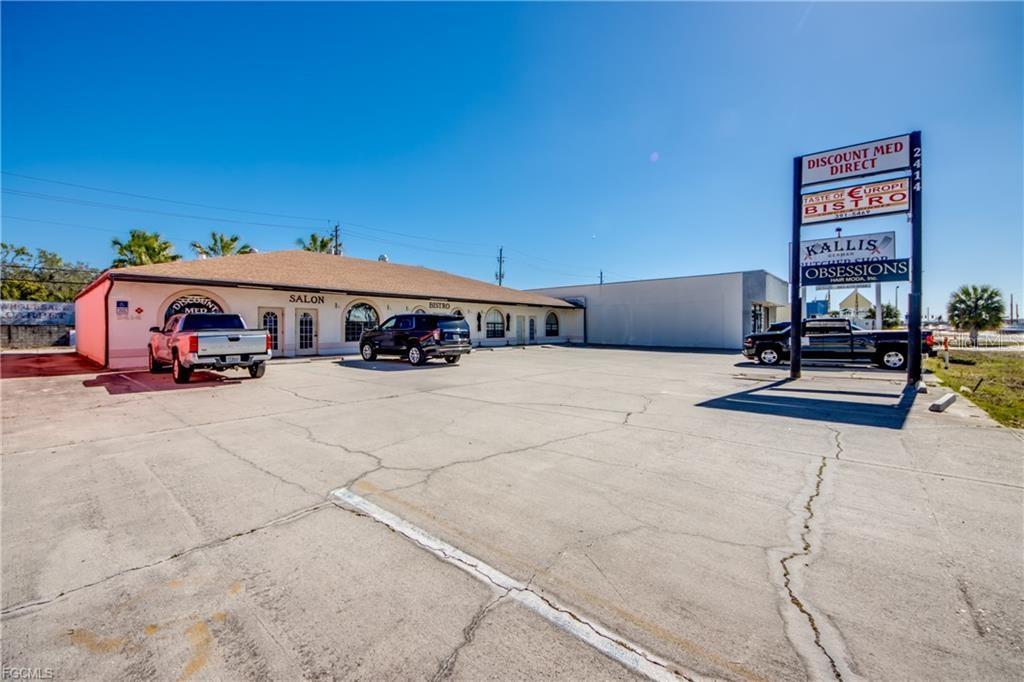 Image 28 of 31 For 2414 Tamiami Trail C