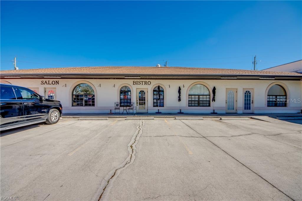 Image 29 of 31 For 2414 Tamiami Trail C