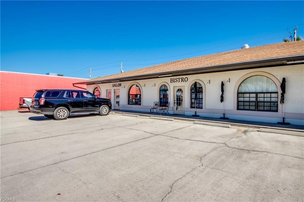 Image 30 of 31 For 2414 Tamiami Trail C