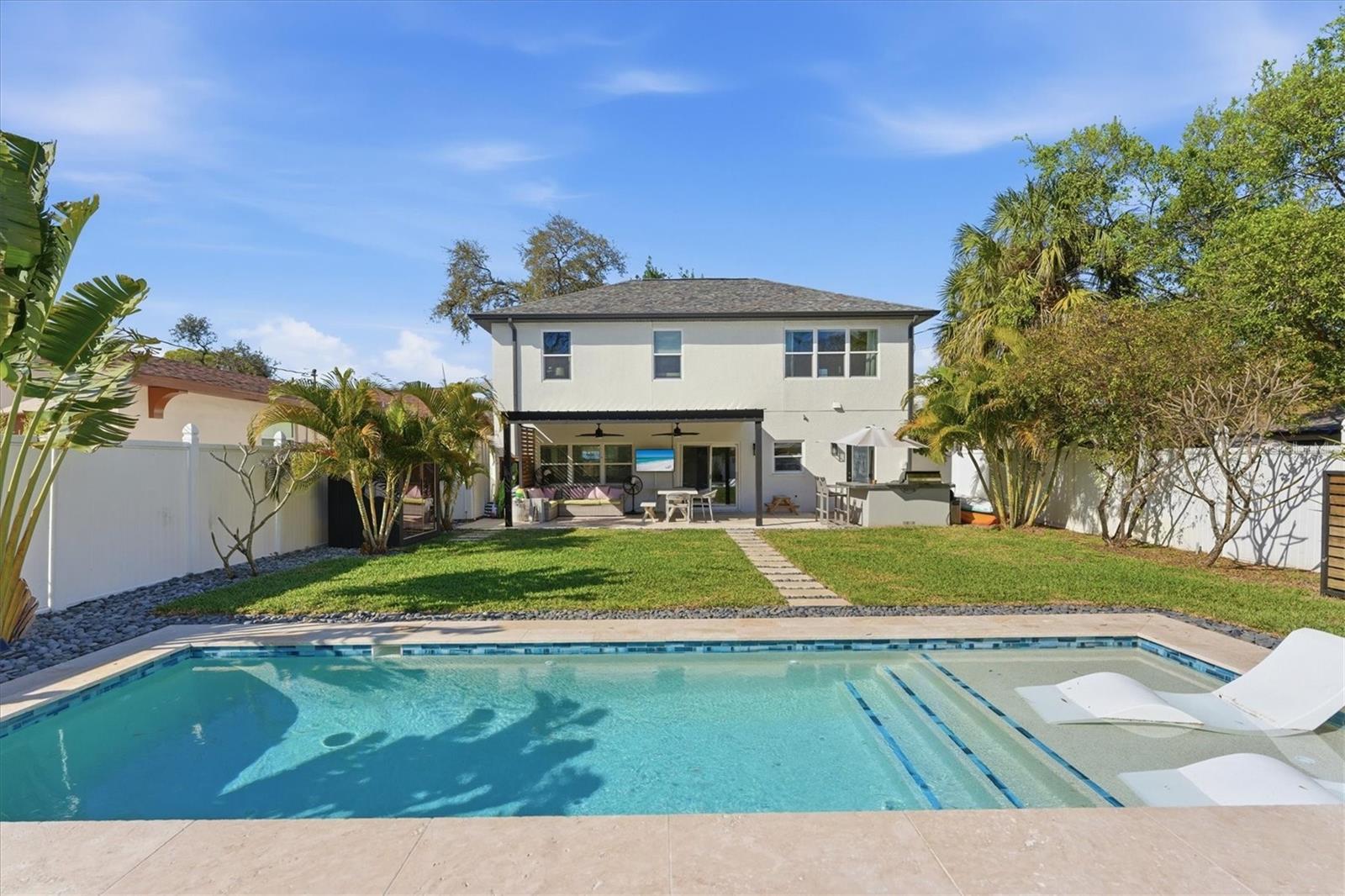 Image 48 of 53 For 236 15th Avenue Se