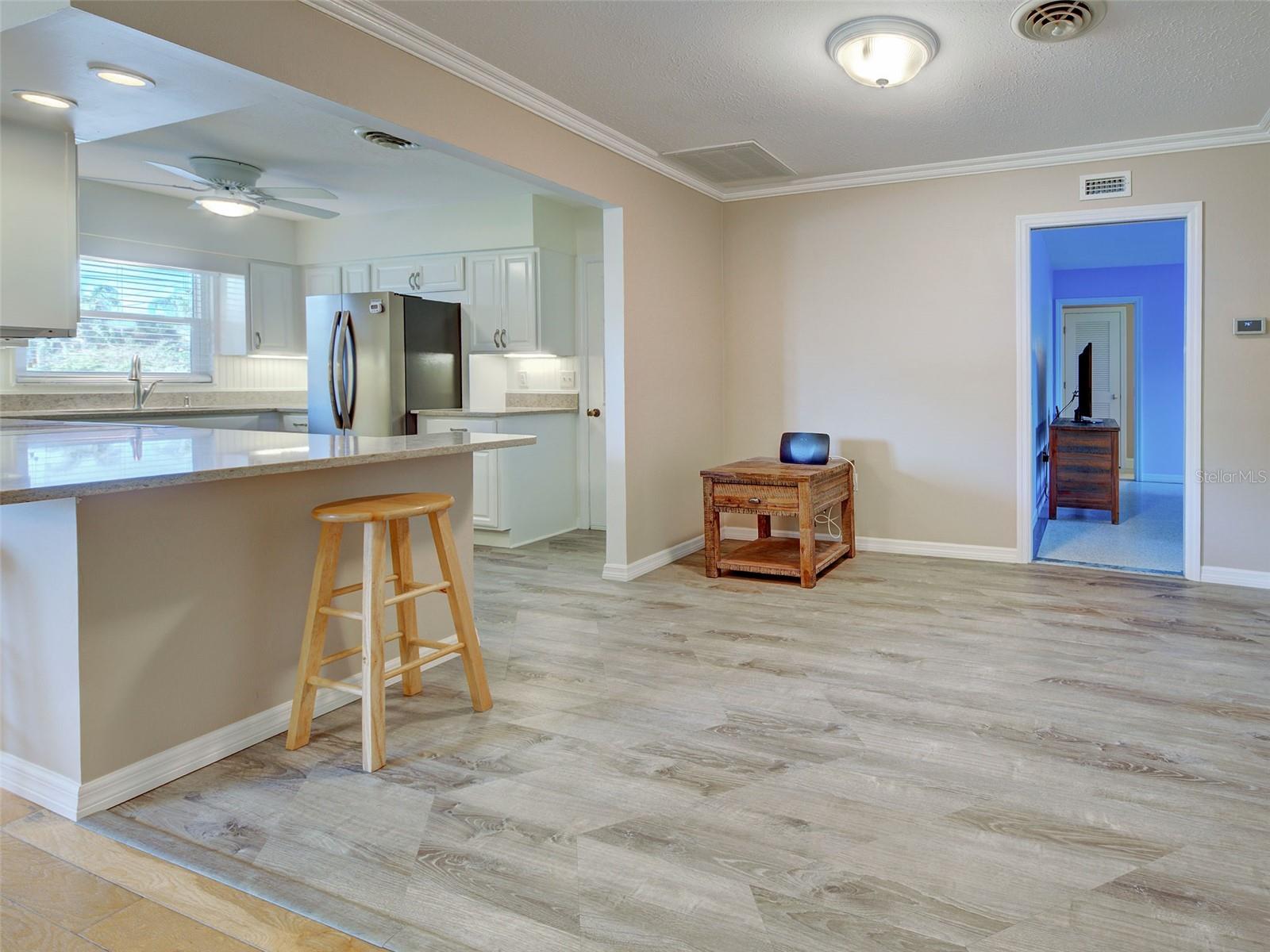 Image 11 of 47 For 836 Stewart Street