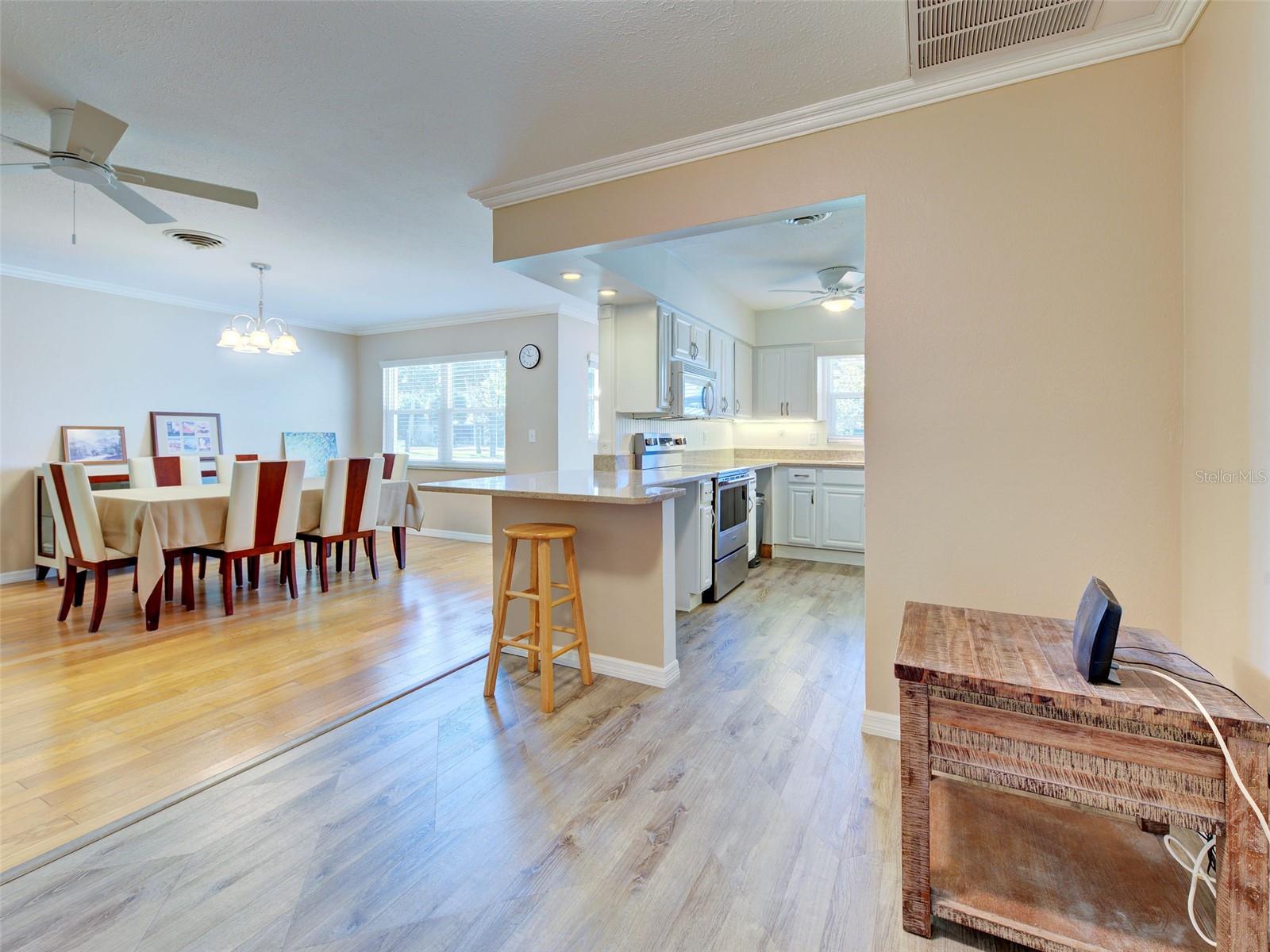 Image 12 of 47 For 836 Stewart Street