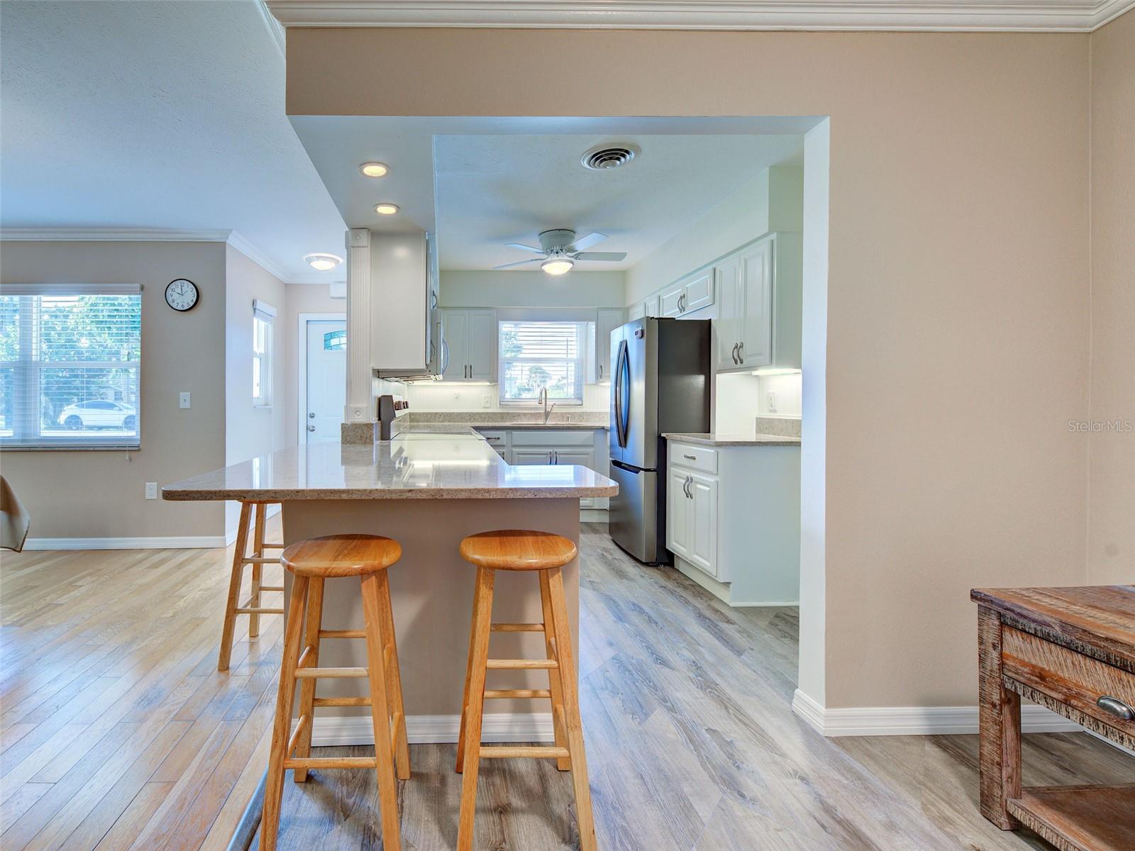 Image 15 of 47 For 836 Stewart Street