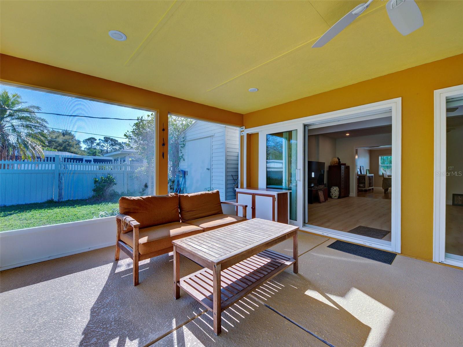 Image 39 of 47 For 836 Stewart Street