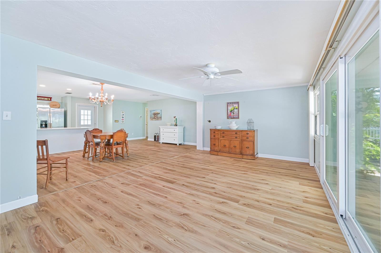 Image 16 of 36 For 5246 Sunnybrook Court