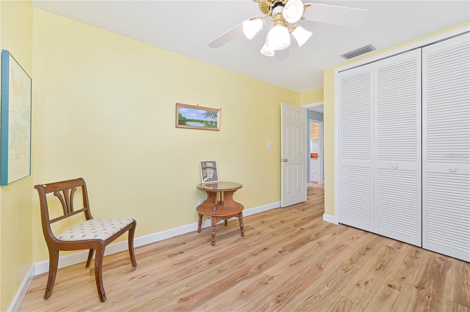 Image 25 of 36 For 5246 Sunnybrook Court