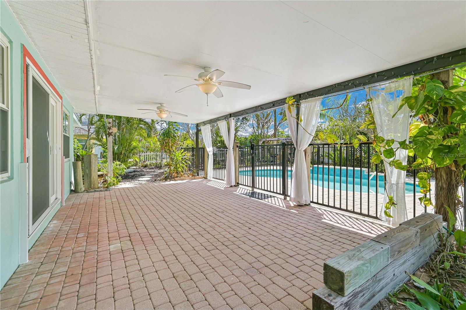 Image 27 of 36 For 5246 Sunnybrook Court