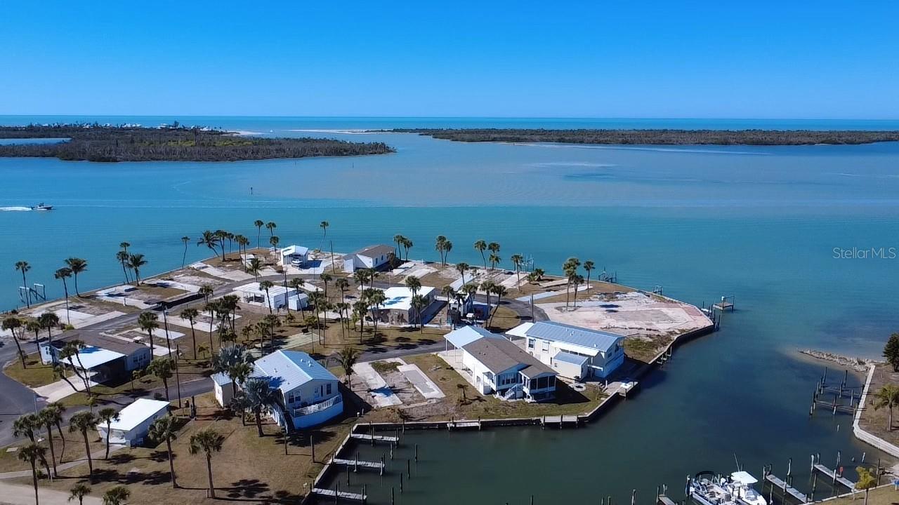 Image 10 of 28 For 7500 Park Pointe Drive 53