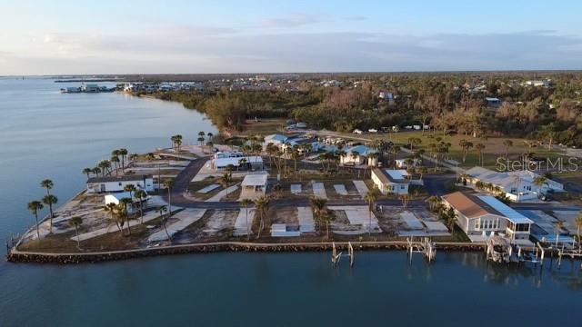 Image 13 of 28 For 7500 Park Pointe Drive 53