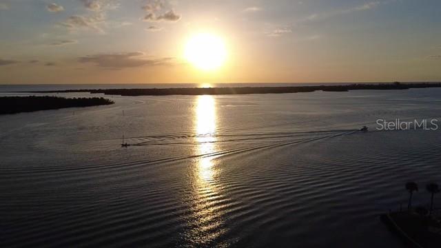 Image 25 of 28 For 7500 Park Pointe Drive 53