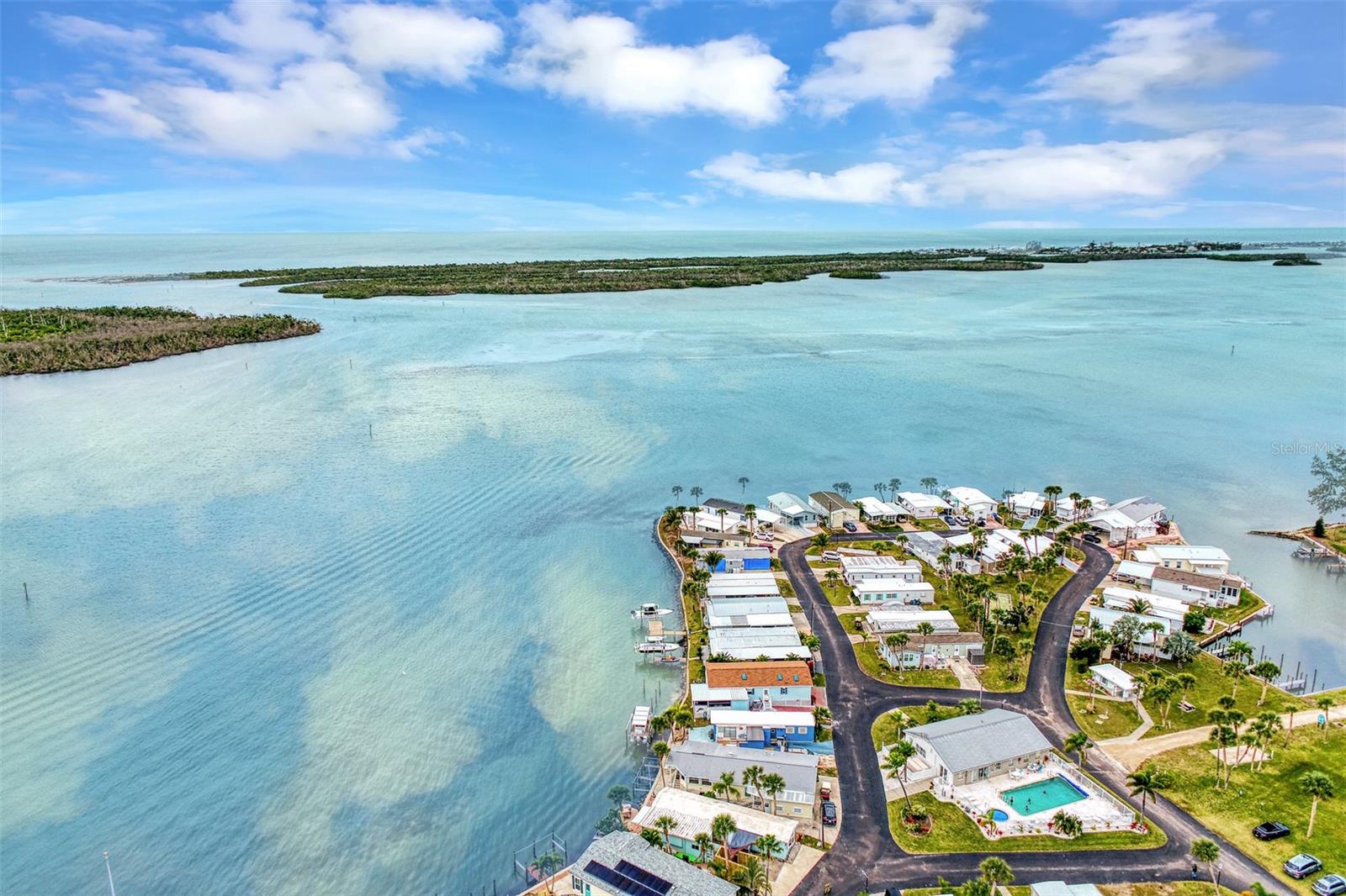 Image 4 of 28 For 7500 Park Pointe Drive 53