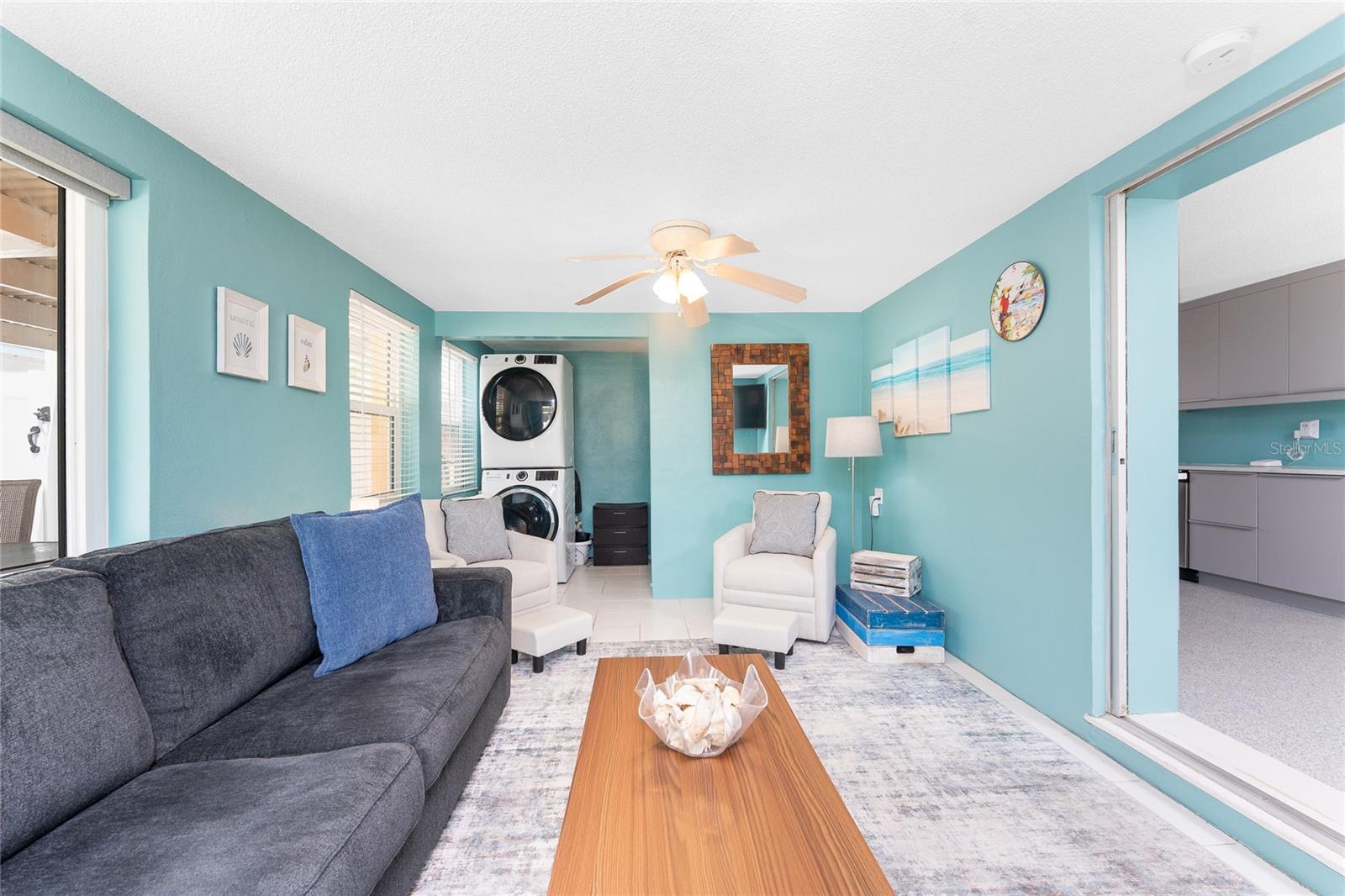 Listing photo id 14 for 1245 Gulf Boulevard