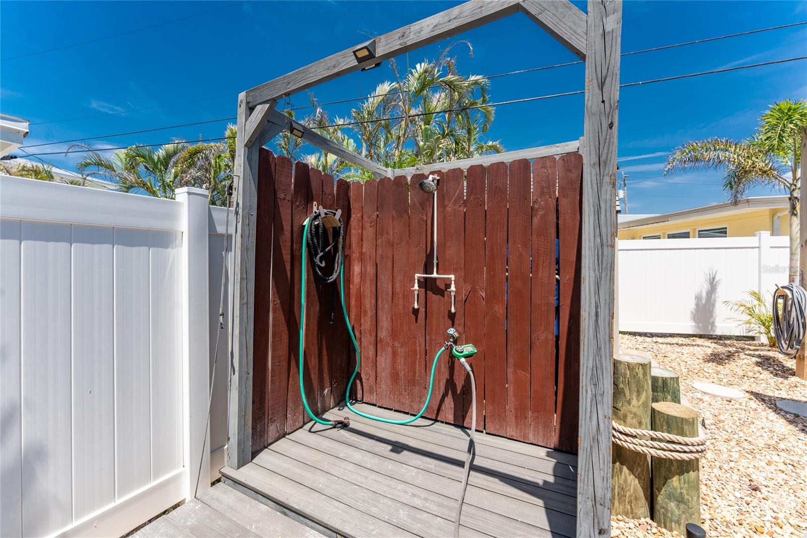 Listing photo id 37 for 1245 Gulf Boulevard