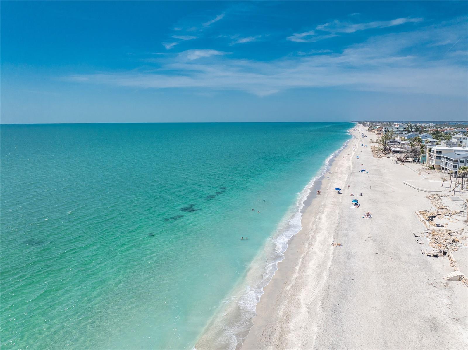 Listing photo id 4 for 1245 Gulf Boulevard