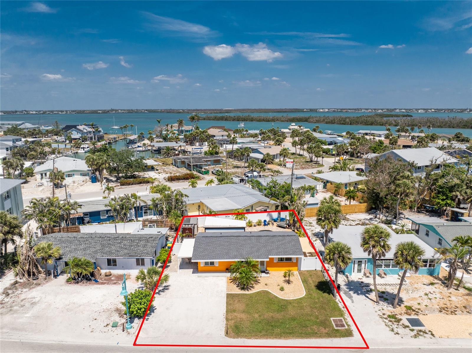 Listing photo id 61 for 1245 Gulf Boulevard