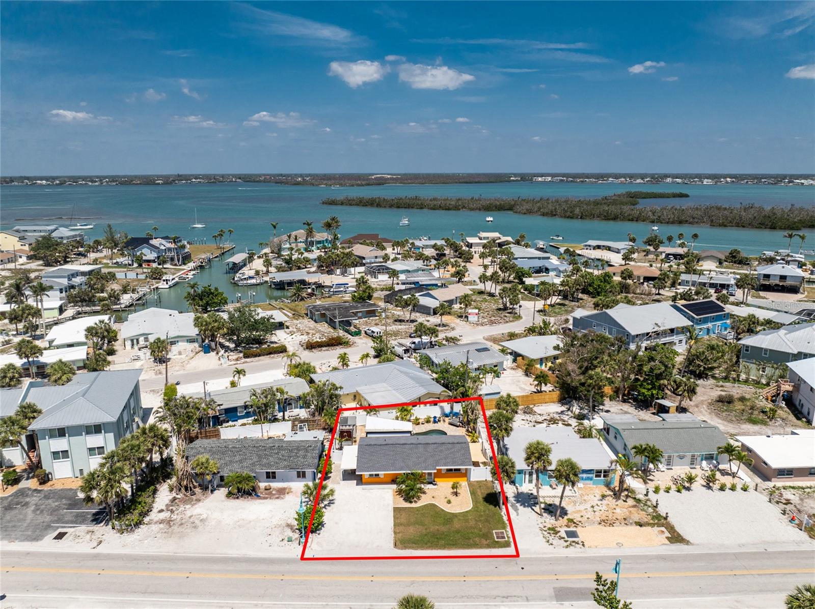Listing photo id 62 for 1245 Gulf Boulevard