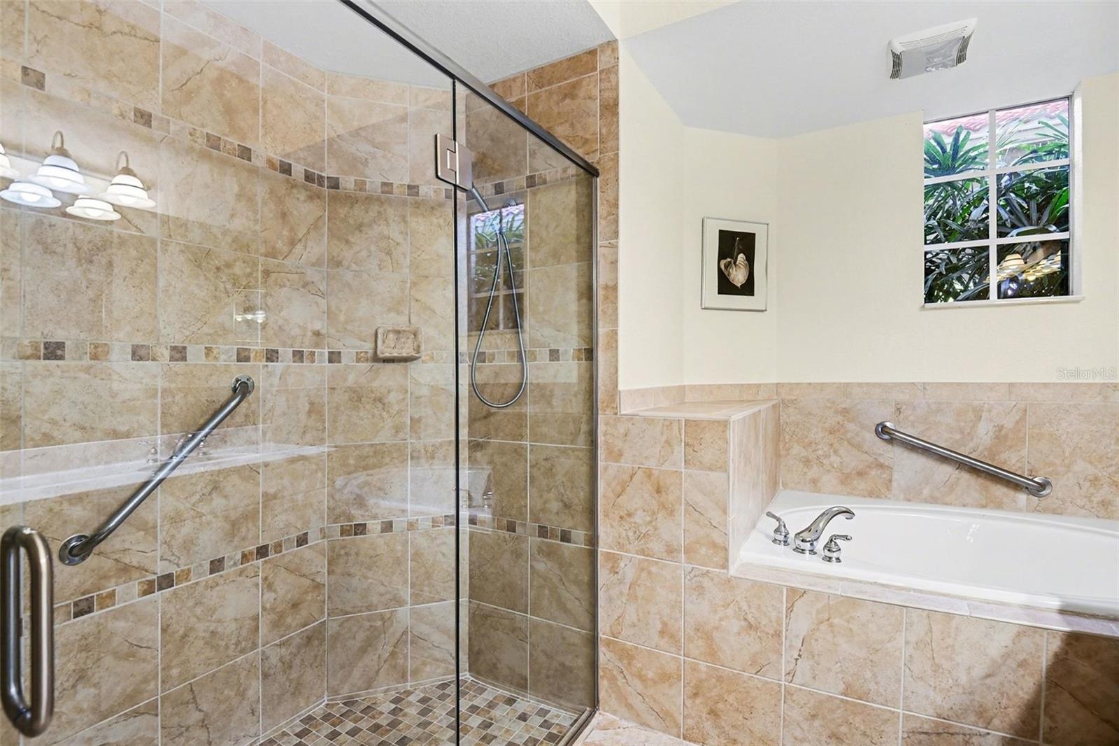 Image 16 of 66 For 4696 Club Drive 102