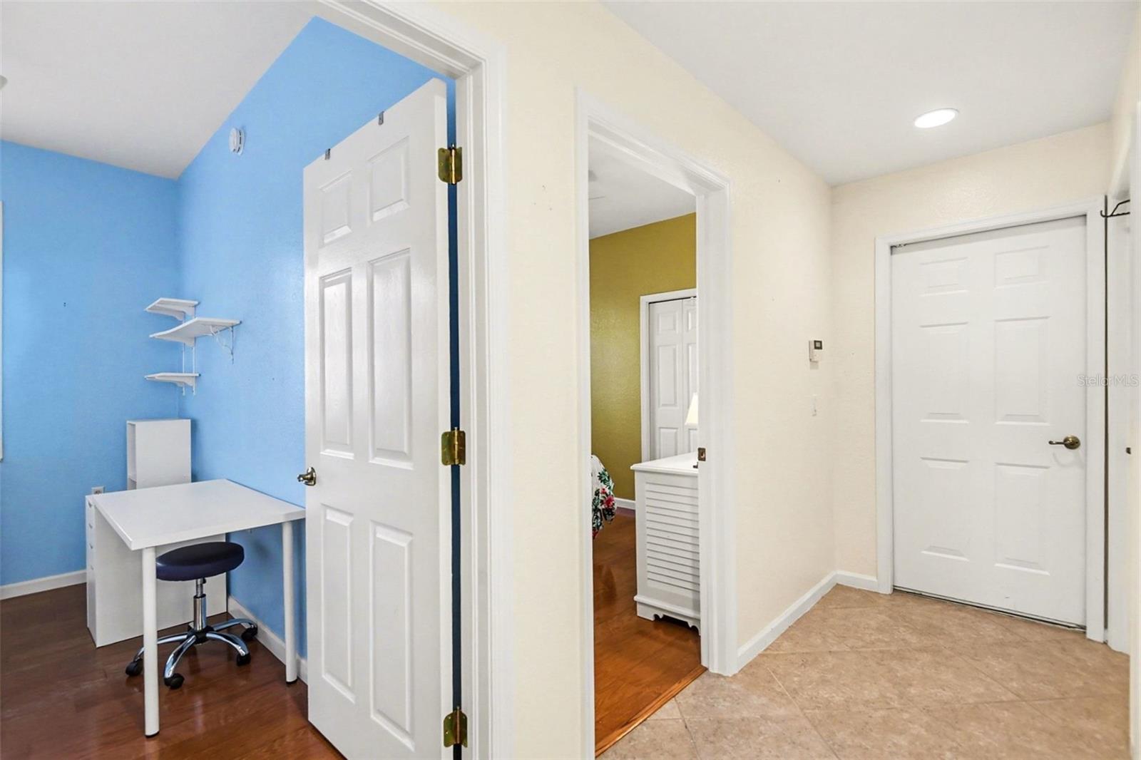 Image 21 of 66 For 4696 Club Drive 102